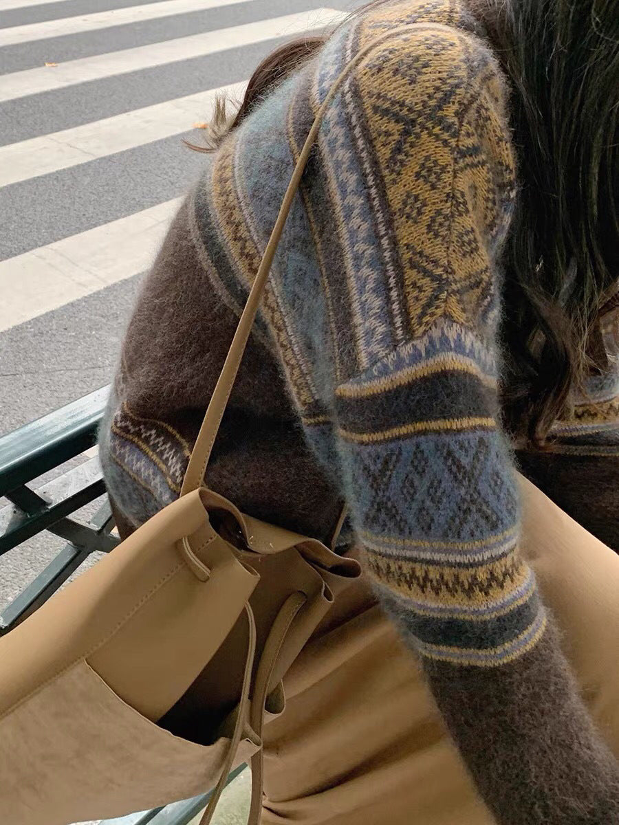Retro Crew Neck Woolen Sweater For Women Thick Loose Idle Style